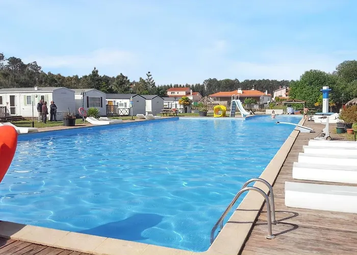 דירה Comfortable In With Garden And Shared Pool