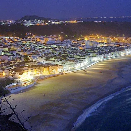 Apartamento Comfortable In With Garden And Shared Pool Pataias