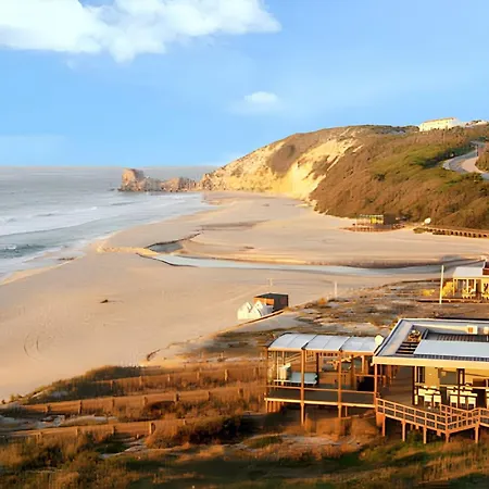 Comfortable In With Garden And Shared Pool Apartamento *